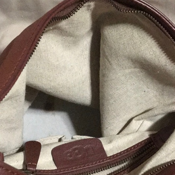 UGG Bucket Purse - Picture 5 of 5